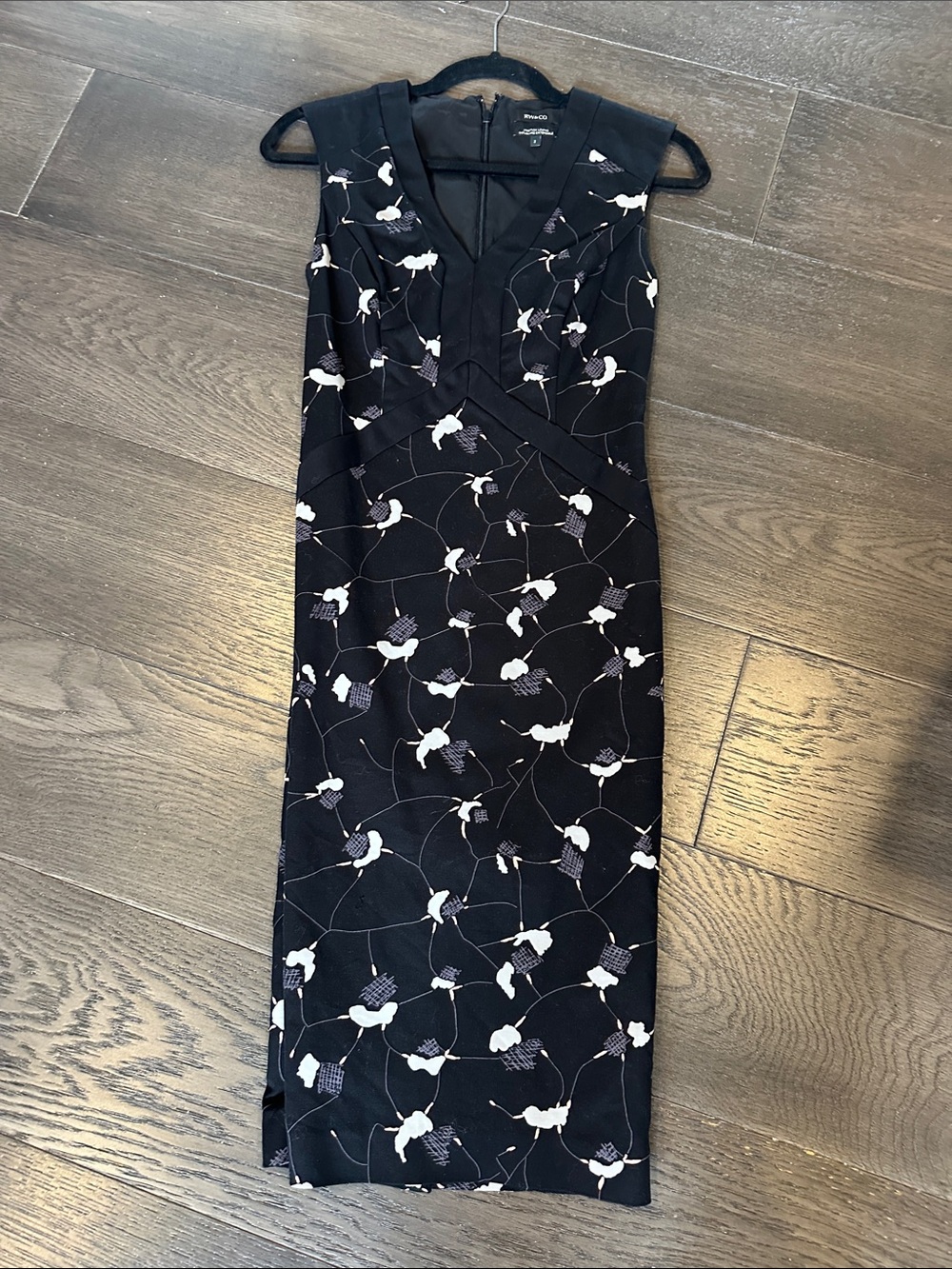 RW Stretchy Black Pattern Sheath Dress